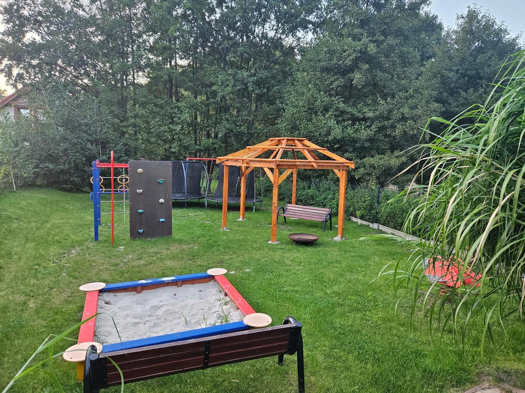 Villa Osada Cztery Pory Roku - Dom Jesien Kopalino Esterno foto