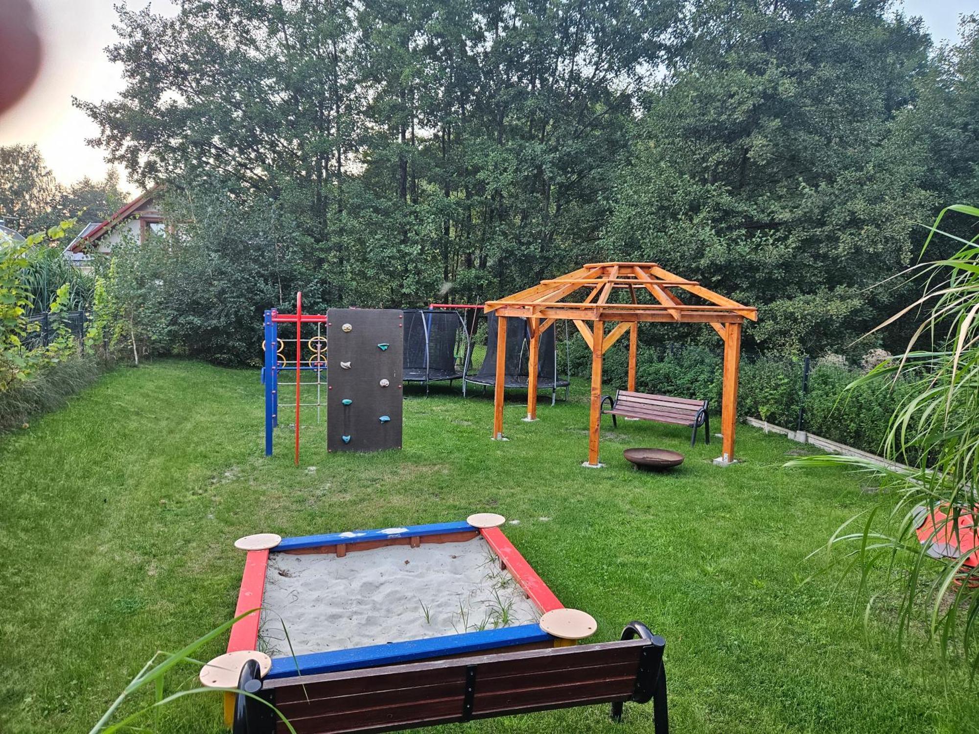 Villa Osada Cztery Pory Roku - Dom Jesien Kopalino Esterno foto